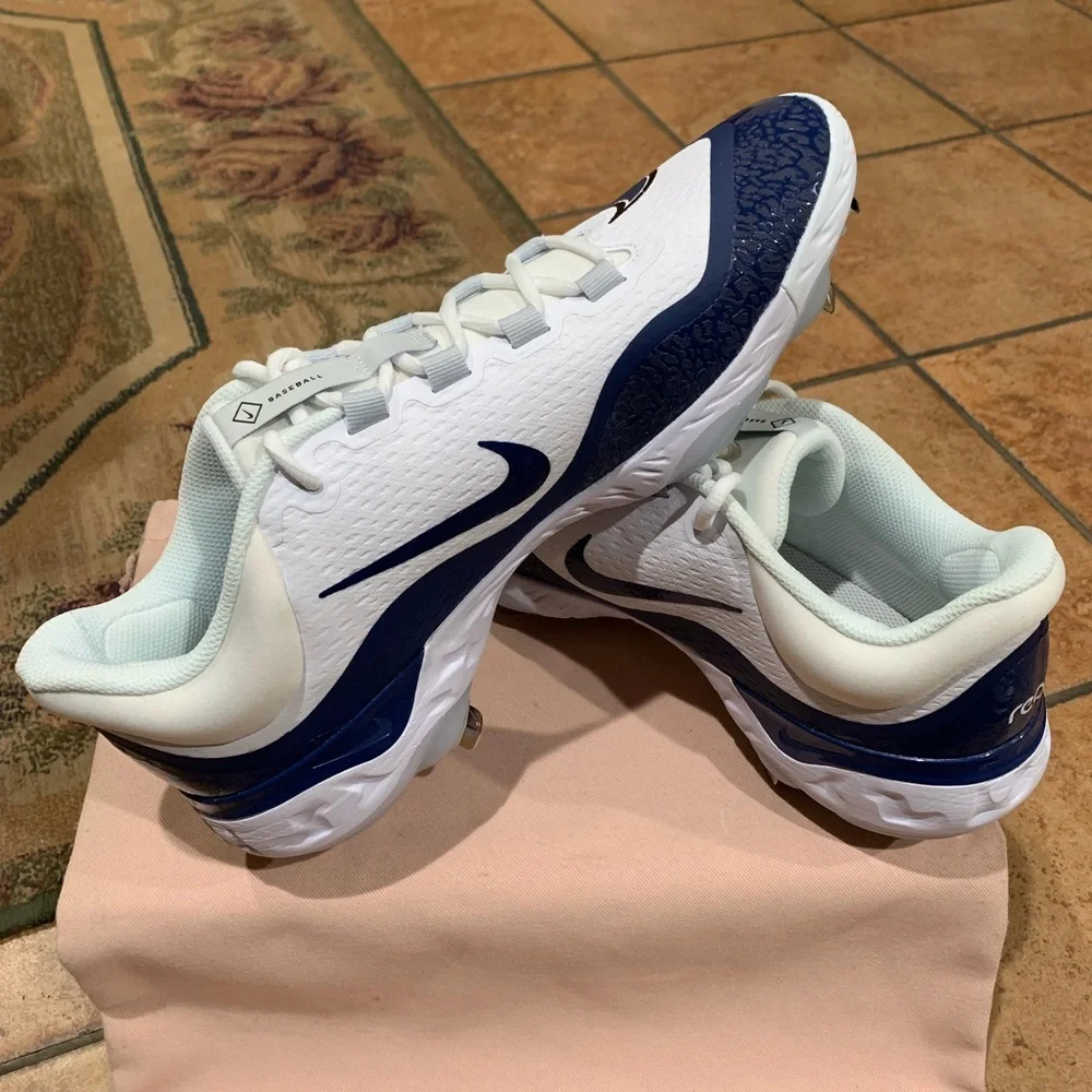 Nike Alpha Huarache Elite 4 Low Men Baseball Cleat